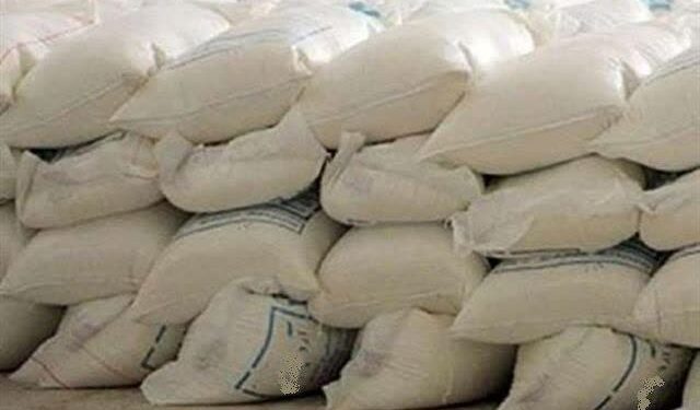 کشف 8 تن آرد خارج از شبکه در تالش 