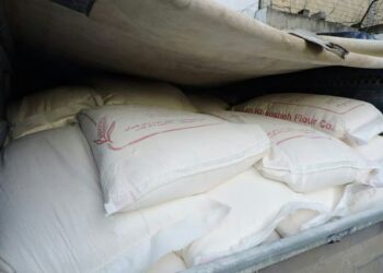 آرد خارج از توزیع شبکه به مقصد نرسید