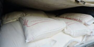 آرد خارج از توزیع شبکه به مقصد نرسید