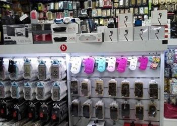 کشف بیش از یک هزار عدد لوازم جانبی موبایل قاچاق در تالش