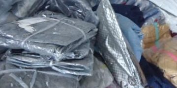 کشف البسه خارجی قاچاق به ارزش بیش از ۱.۵ میلیارد ریال در تالش