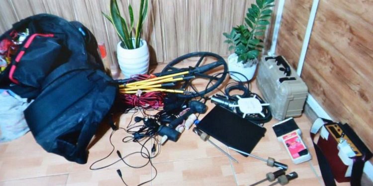 کشف ۵ دستگاه فلزیاب غیرمجاز در تالش