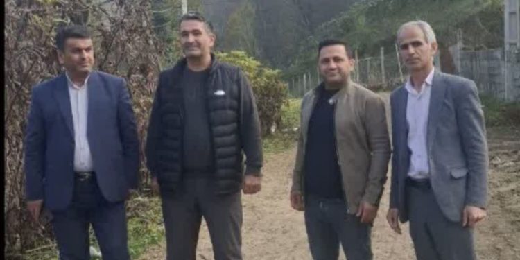 بازدید میدانی بخشدار حویق از مسیر ارتباطی زمزی