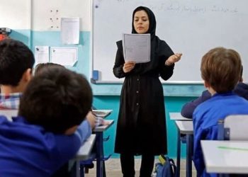 احکام رتبه بندی 200هزار معلم صادر شد