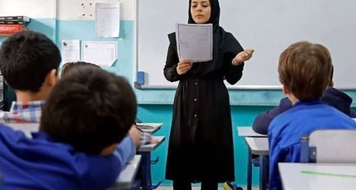 احکام رتبه بندی 200هزار معلم صادر شد